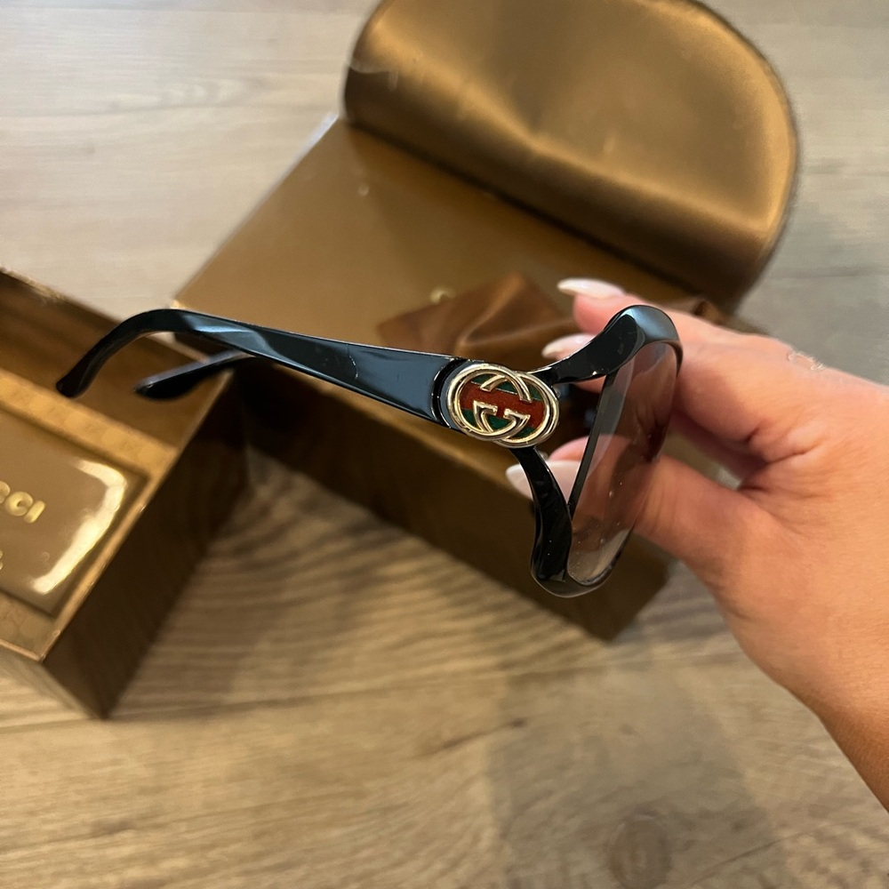 Vintage gucci sunglasses - Picture 4 of 10